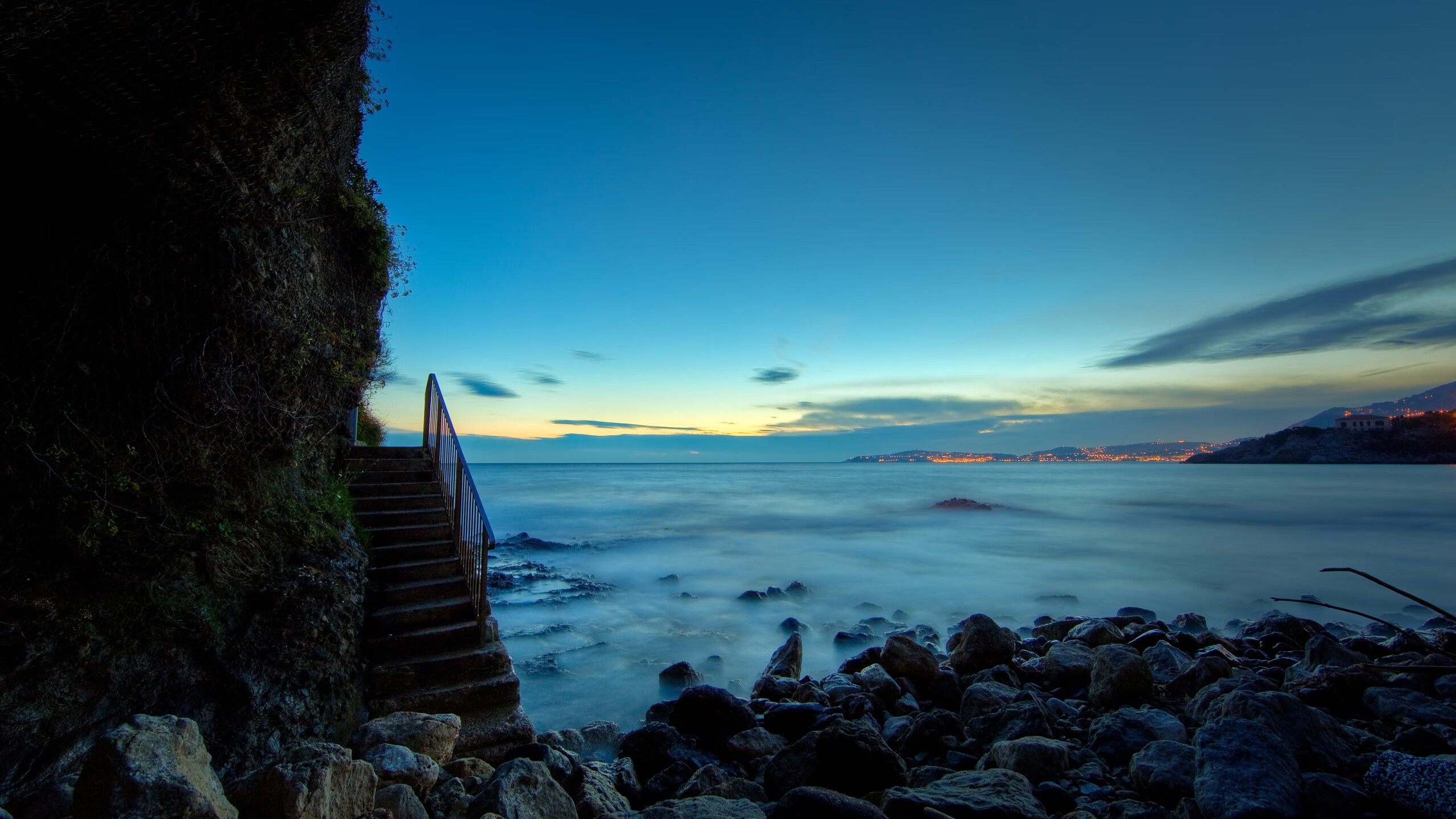 湖人二队训练赛意外爆发冲突,湖人二轮签